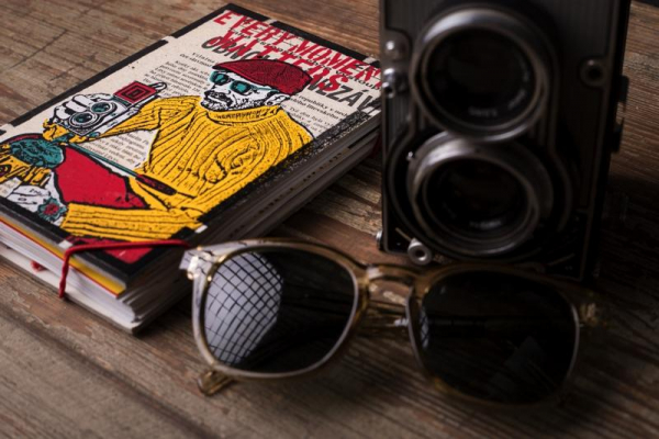 Upcycling Director with Flexaret